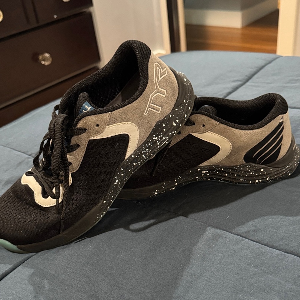 TYR Black and Gray Men's Athletic Sneakers